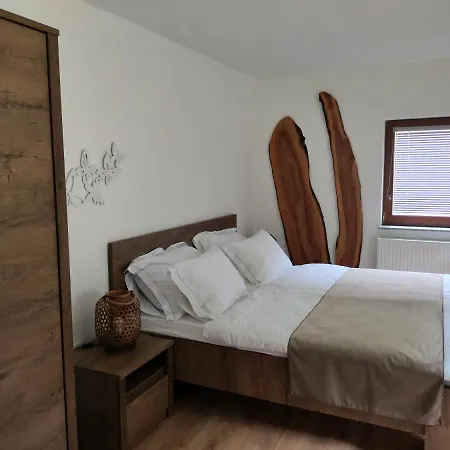 Apartmaji Pri Dravi * Podvelka