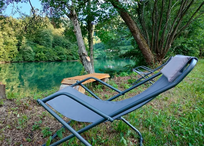 شقة Apartmaji Pri Dravi Podvelka