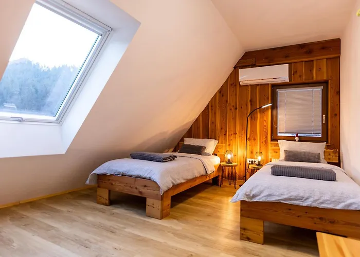 Apartmaji Pri Dravi * Podvelka